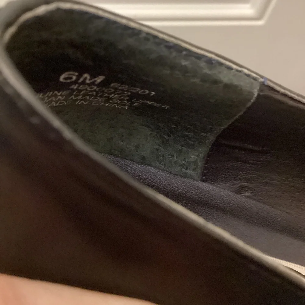 S.R.O. SRO DARK NAVY BLUE HEELS SZ 6M 1.5” - Picture 8 of 8
